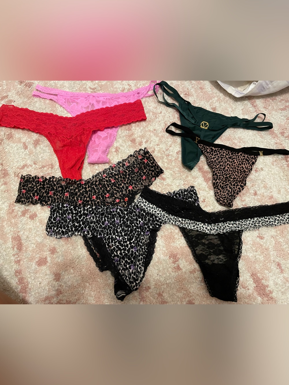 Lot of VS thongs